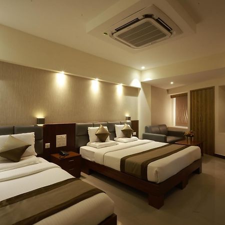 Metro Plaza Hotel By Rak Rooms, Mangaluru Extérieur photo