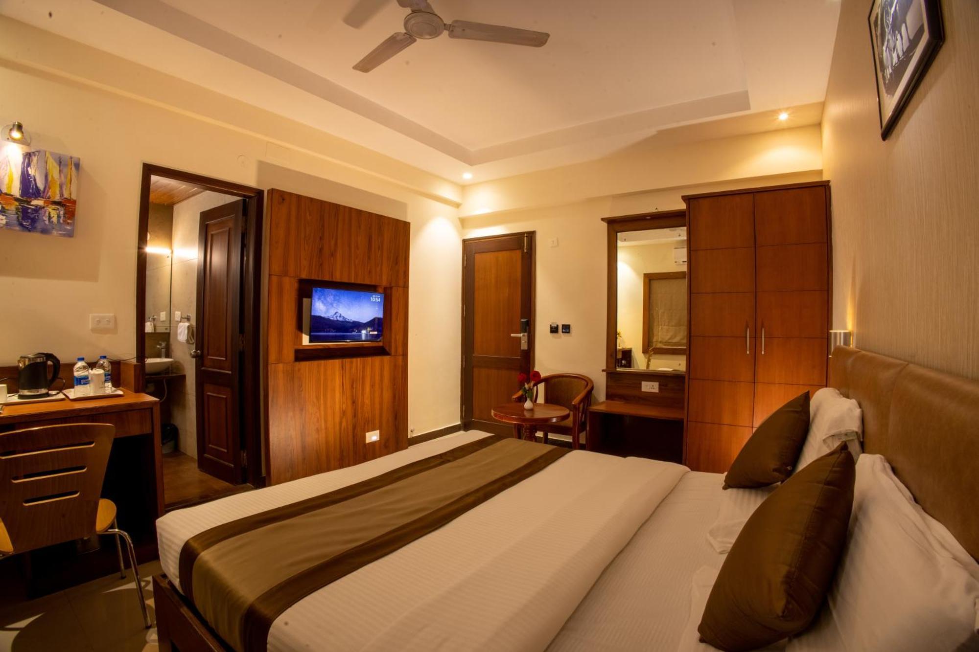 Metro Plaza Hotel By Rak Rooms, Mangaluru Extérieur photo