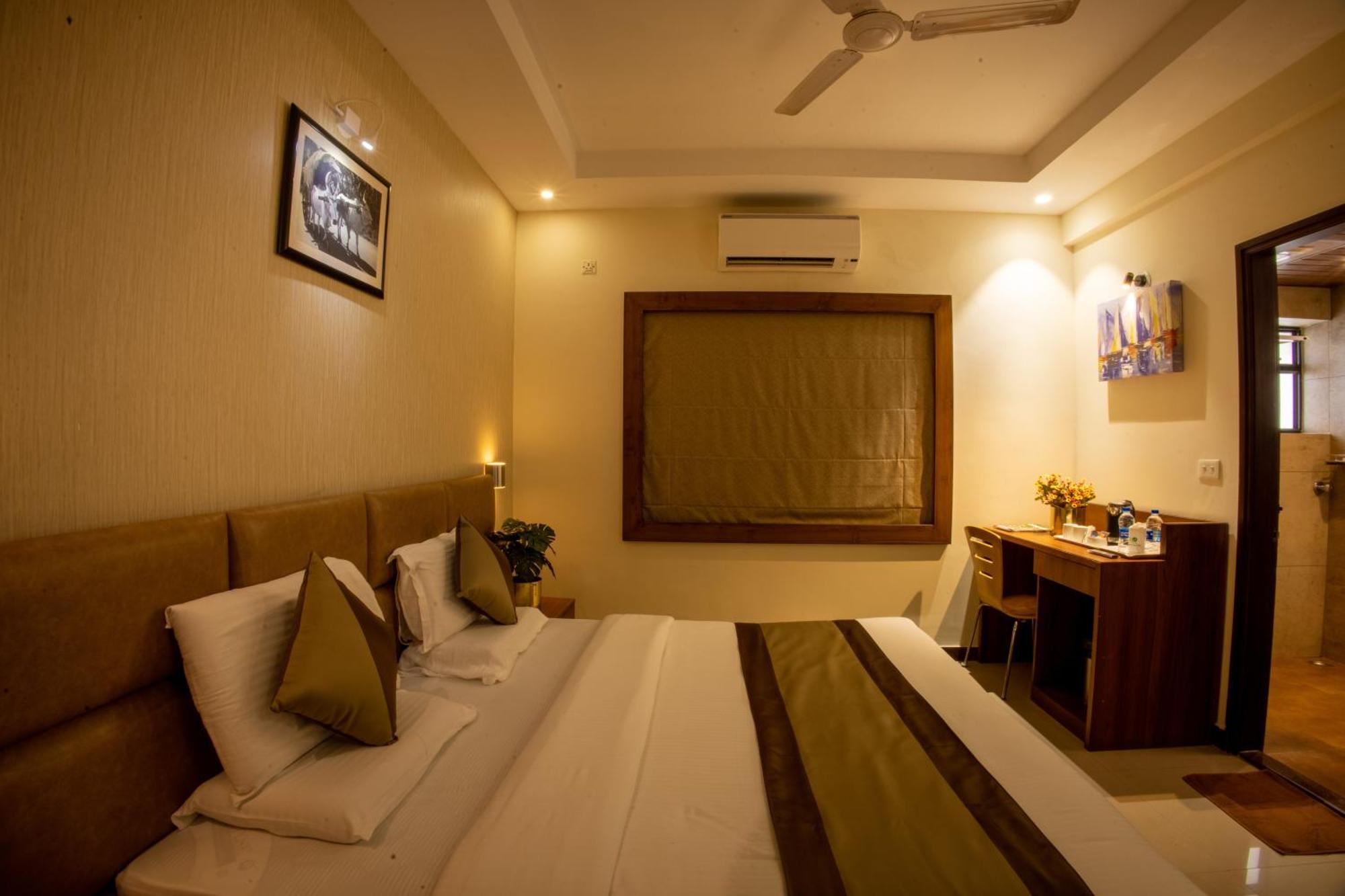 Metro Plaza Hotel By Rak Rooms, Mangaluru Extérieur photo