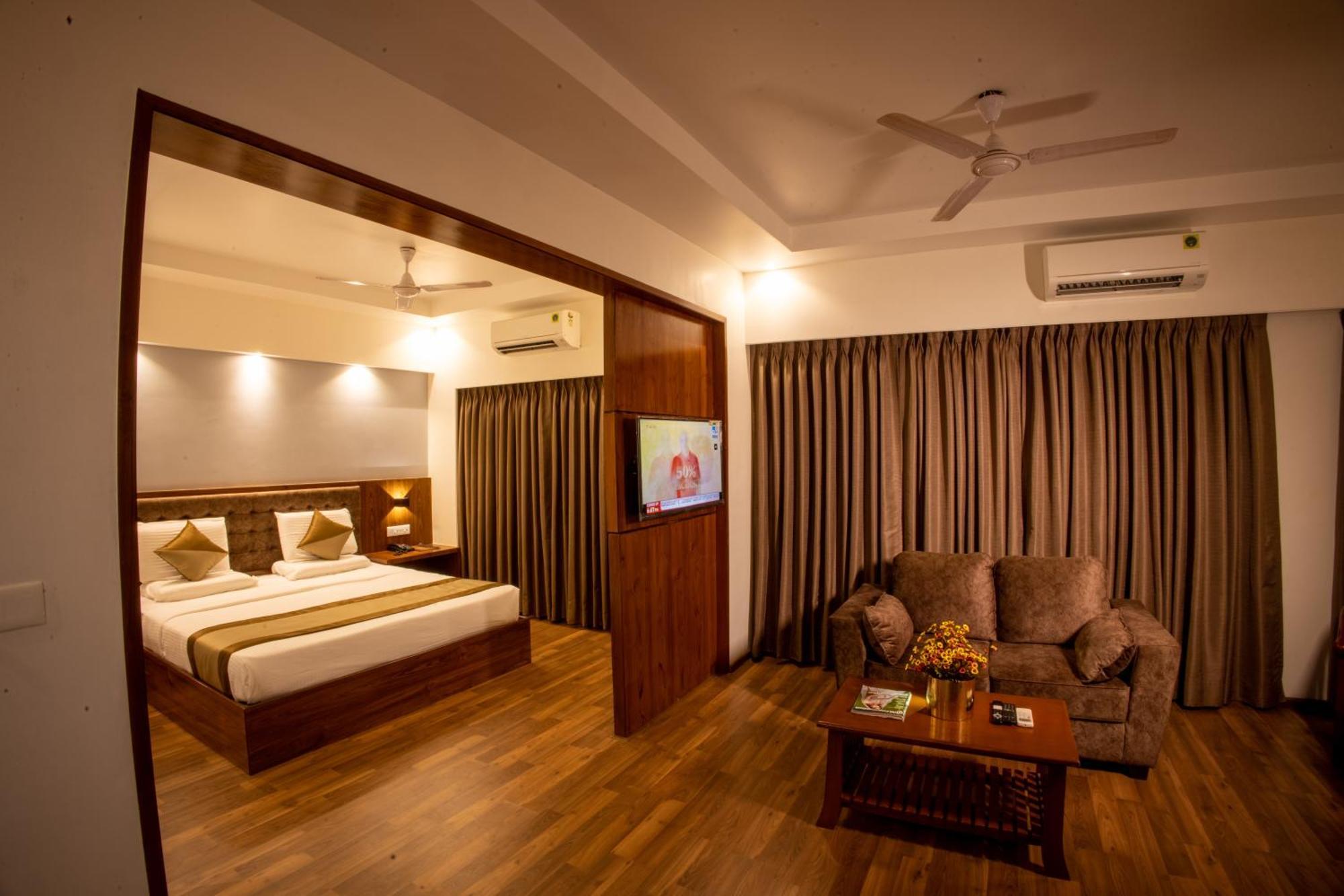 Metro Plaza Hotel By Rak Rooms, Mangaluru Extérieur photo