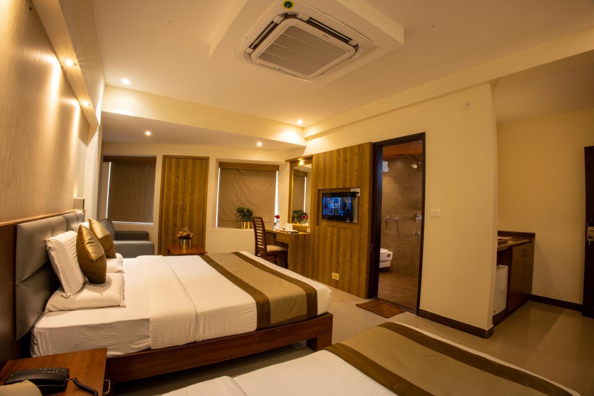 Metro Plaza Hotel By Rak Rooms, Mangaluru Extérieur photo