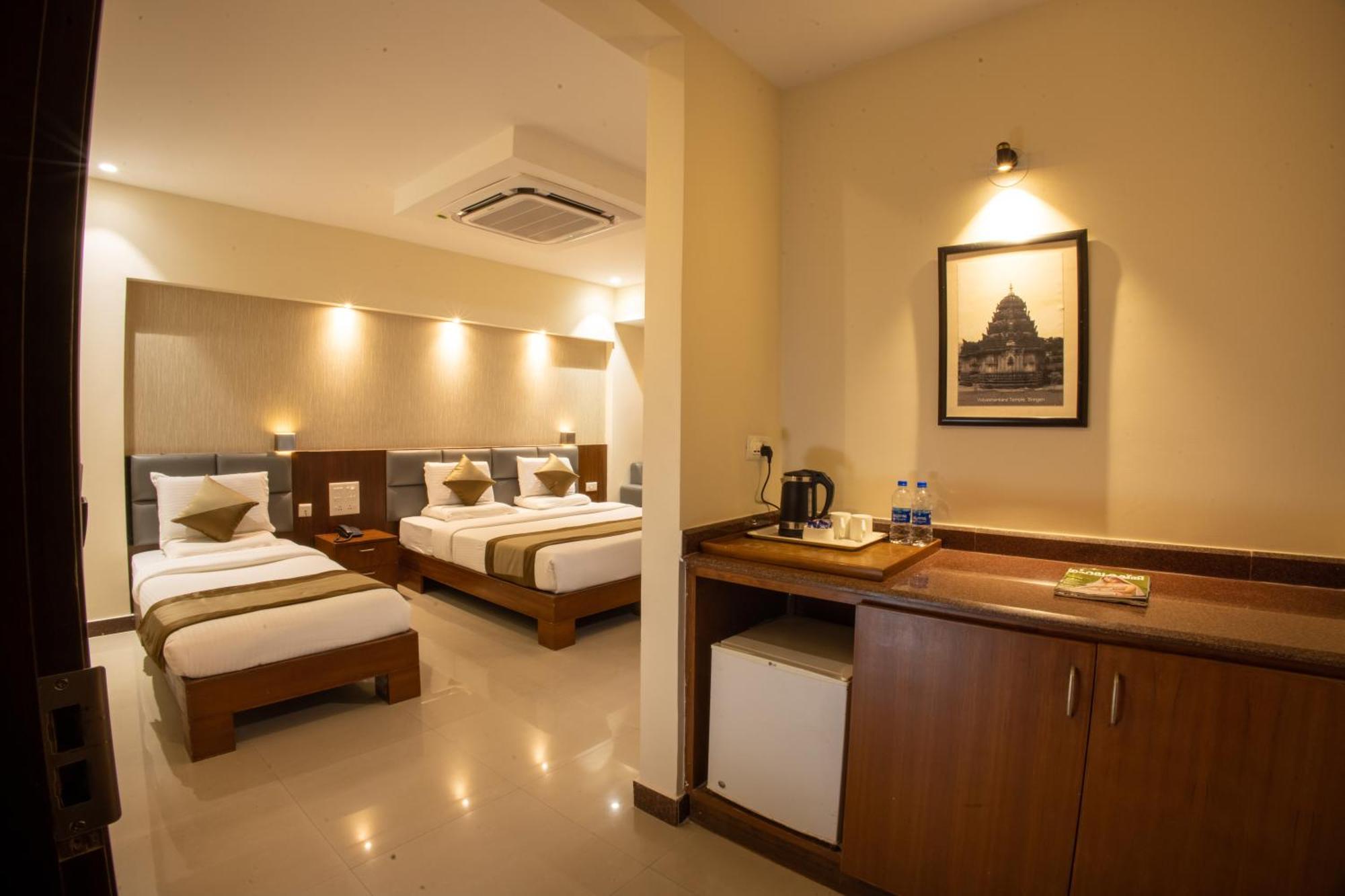 Metro Plaza Hotel By Rak Rooms, Mangaluru Extérieur photo