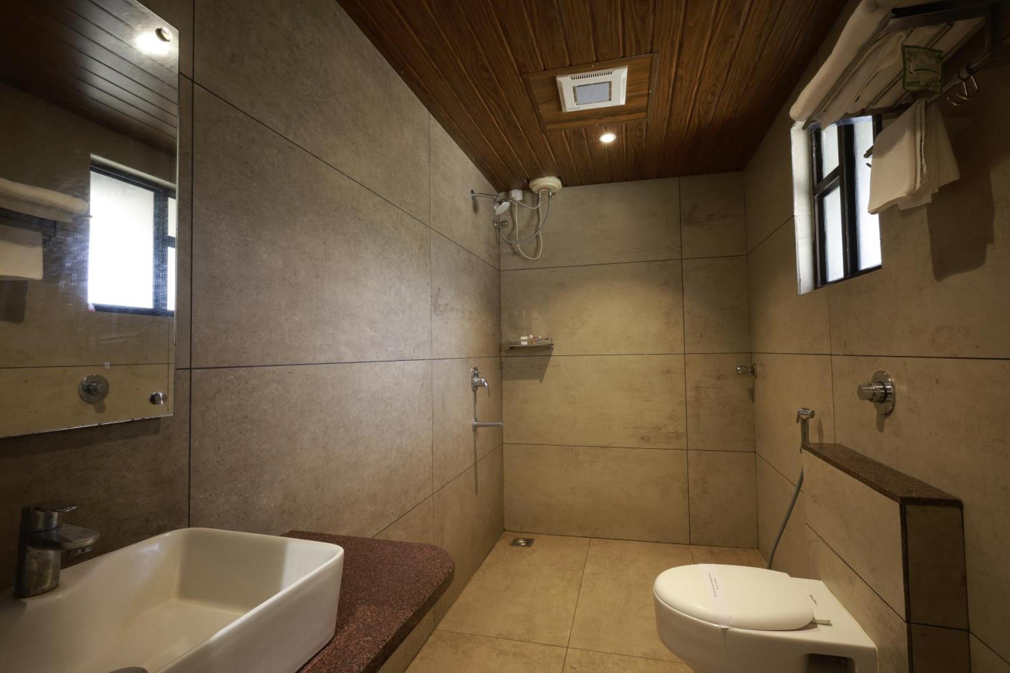 Metro Plaza Hotel By Rak Rooms, Mangaluru Extérieur photo