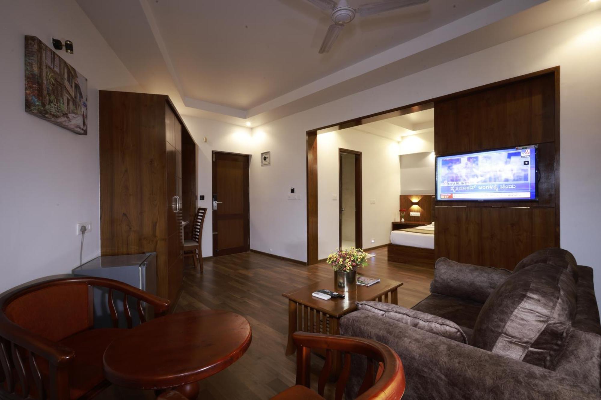 Metro Plaza Hotel By Rak Rooms, Mangaluru Extérieur photo